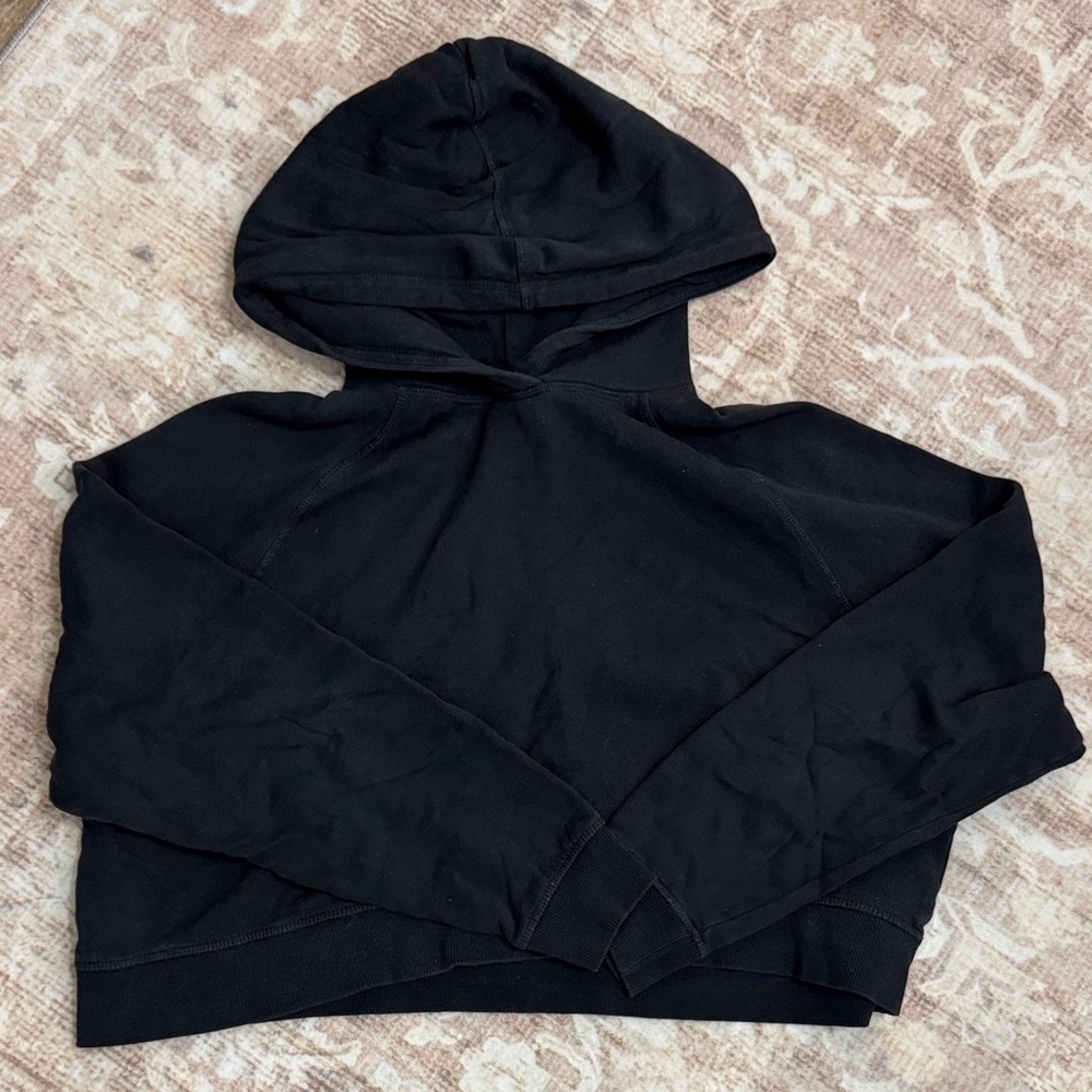 H&M Classic Cropped Black Hoodie
